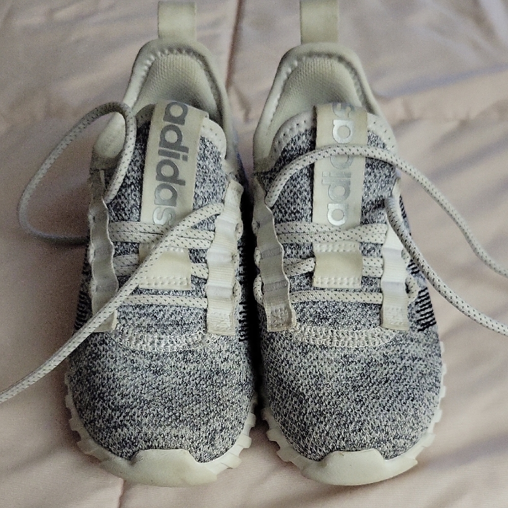 Adidas Kids Sneakers in Gray and White